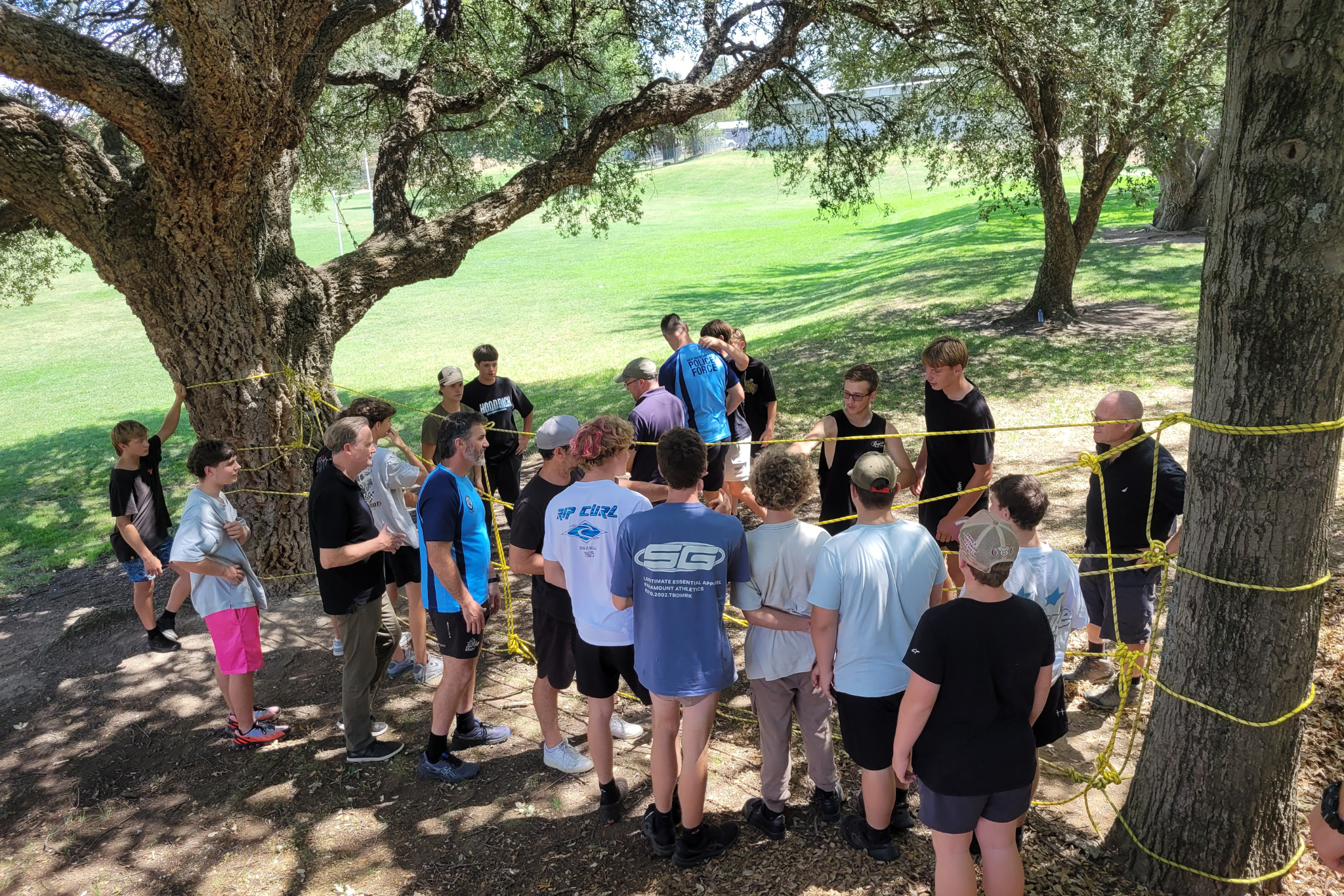 Engage Participants working through a challenge together.